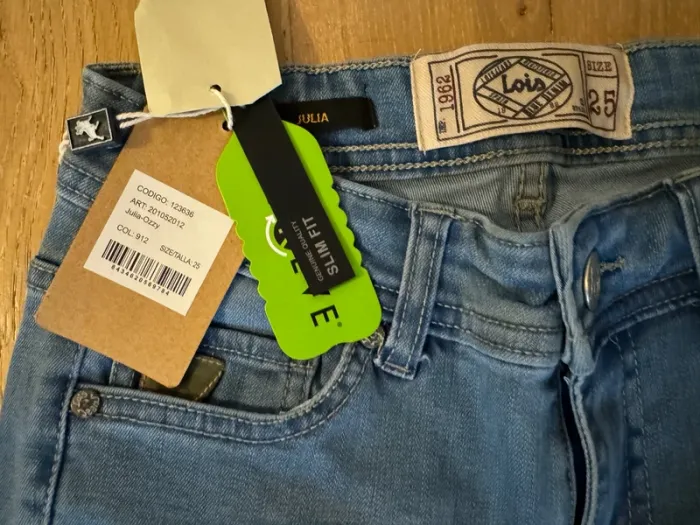 Jean Lois Julia Ozzy taille 25 bleu clair Slim Fit - photo numéro 7