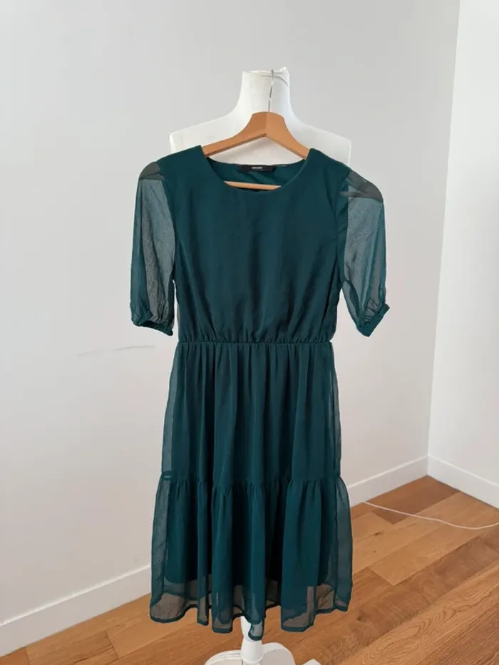 Jolie robe Vero Moda S/36