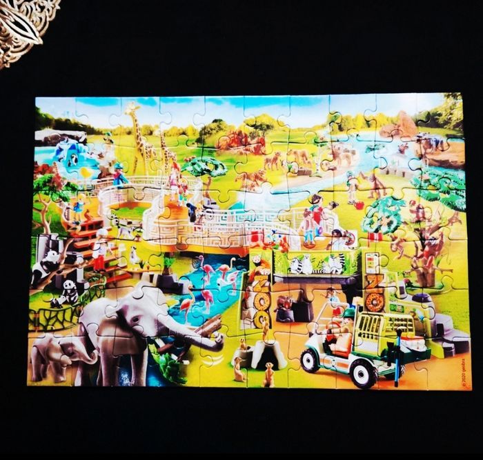 Puzzle 60 pièces avec sa figurine et accessoires Playmobil marque Schmidt - photo numéro 5