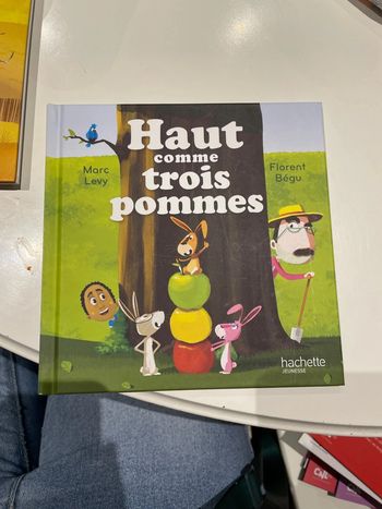 Haut comme trois pommes