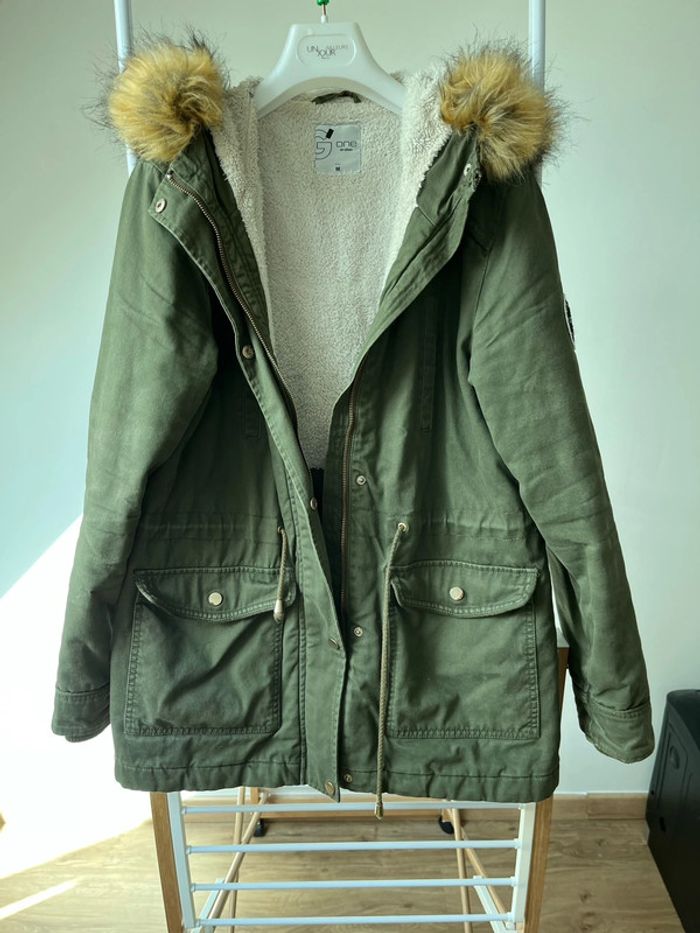 Manteau Kaki femme avec fourrure Gemo taille M bon état