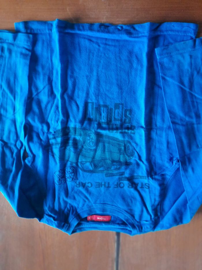 Lot de 3 t-shirt/ polos manches longues 6 ans