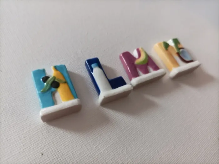 Fève lettre alphabet série alimentaire