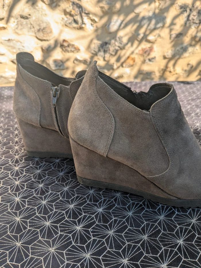 Bottine de la marque Minelli en daim poiture 38. - photo numéro 4
