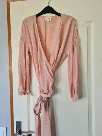 Magnifique blouse porte feuille sezane