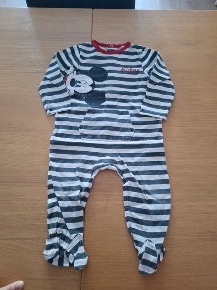 Pyjama léger disney