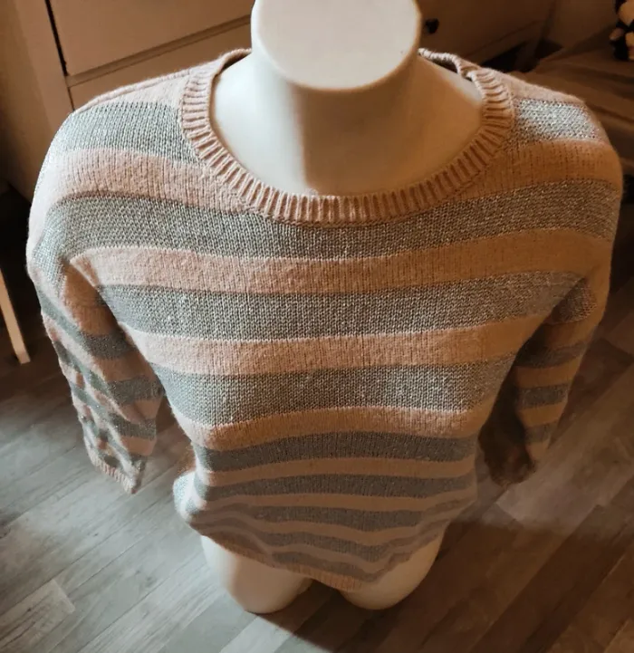 Pull neuf Mango - photo numéro 2