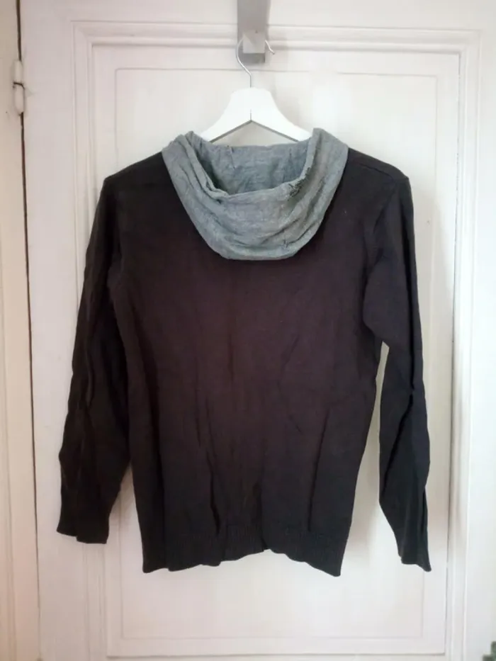 pull à capuche - photo numéro 2