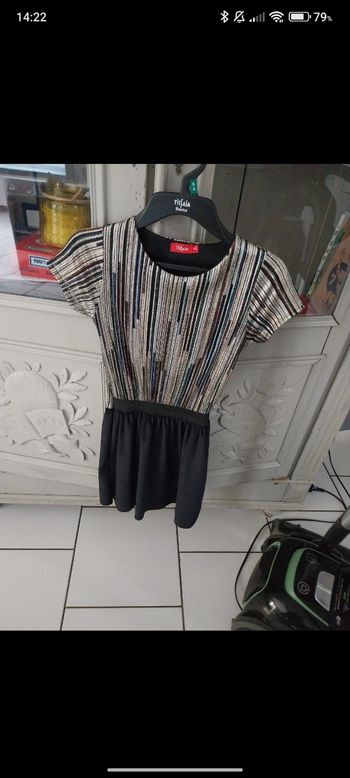 Robe festive manches courtes