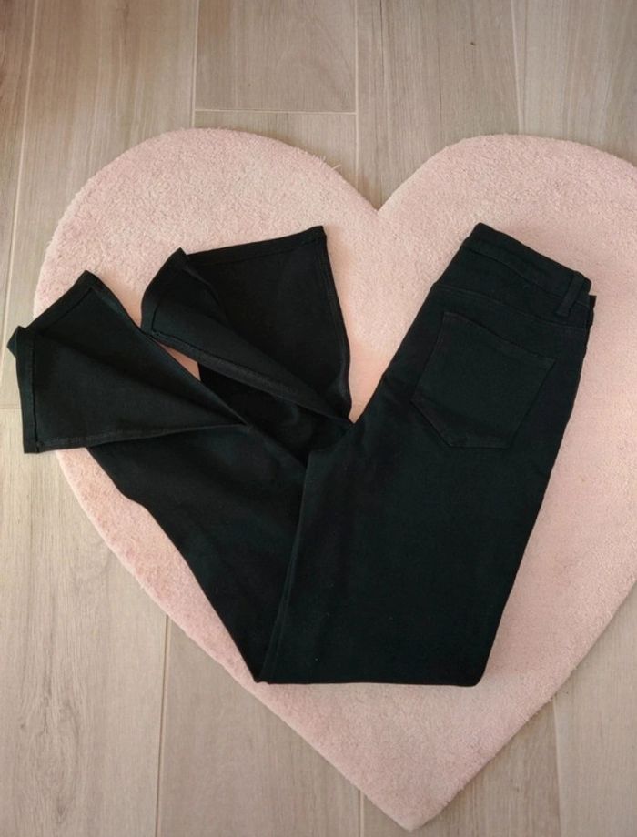 Pantalon avec fentes