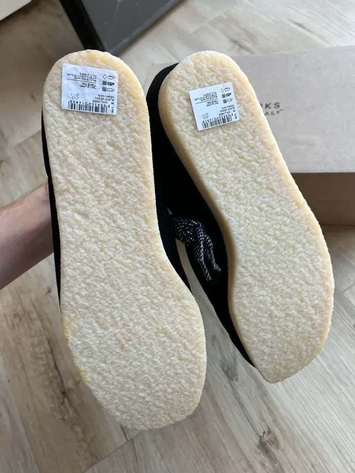 Clarks Wallabee Black Vegan Taille 43 - photo numéro 4