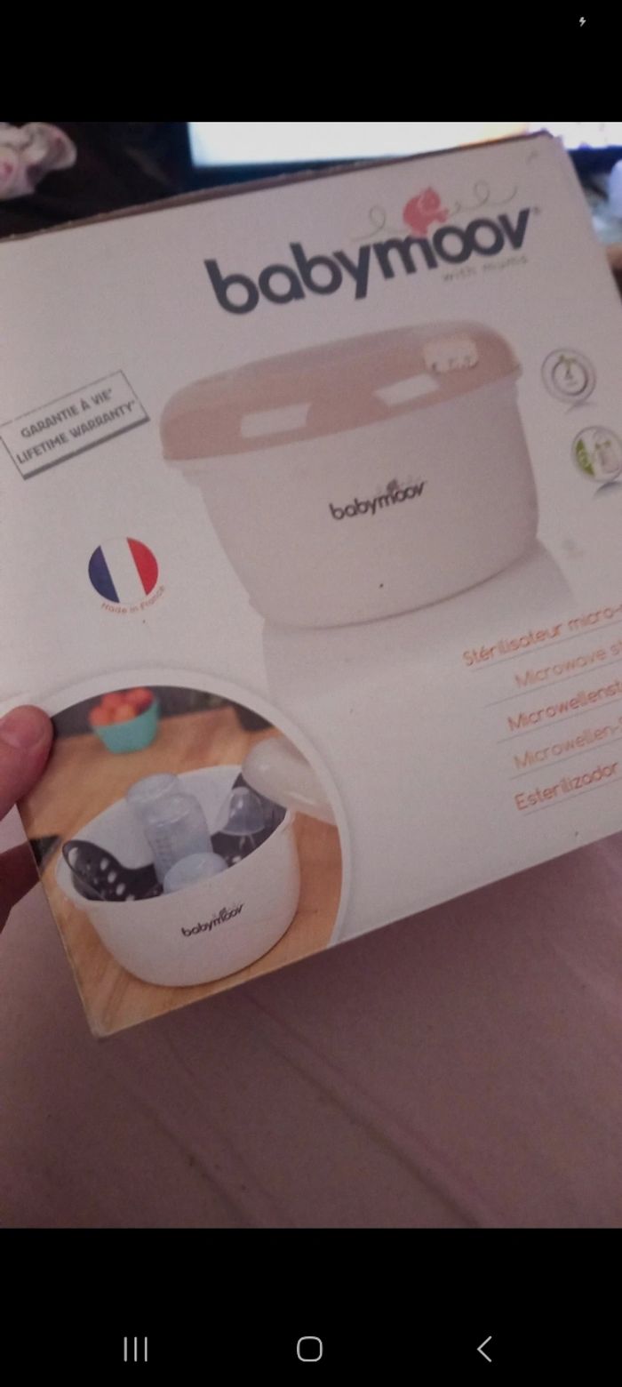 Stérilisateur de biberon