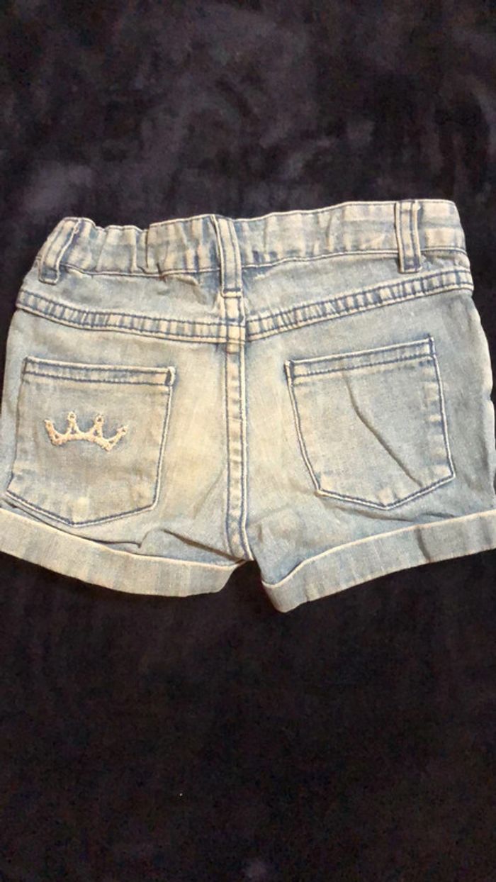 Mini short en jean 4 ans - photo numéro 4