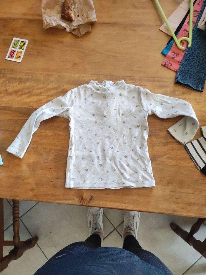 Tee shirt manche longue 24 mois