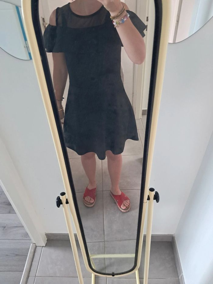 Robe noire