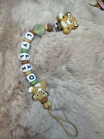 Attache tétine Simba