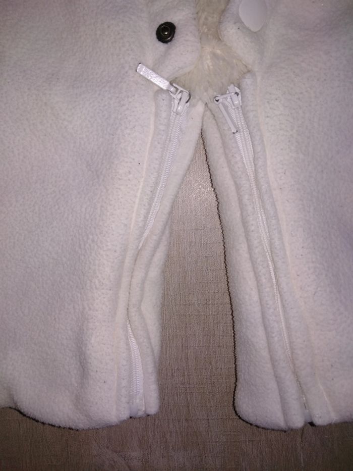 Combinaison kiabi, taille 6 mois - photo numéro 5