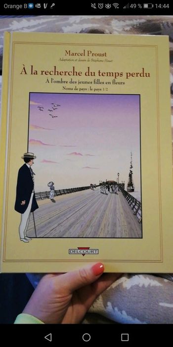 À la recherche du temps perdu à l'ombre des jeunes filles en fleurs