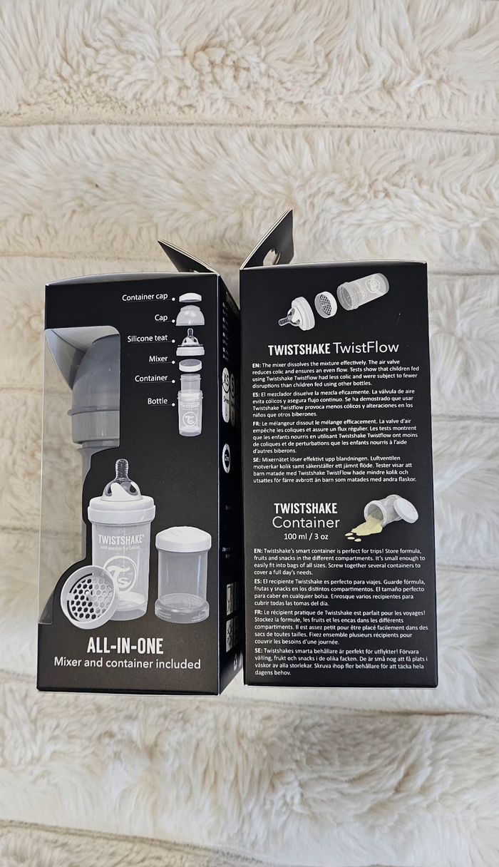 Lot de 2 biberons anticoliques Twistshake Neufs - photo numéro 4