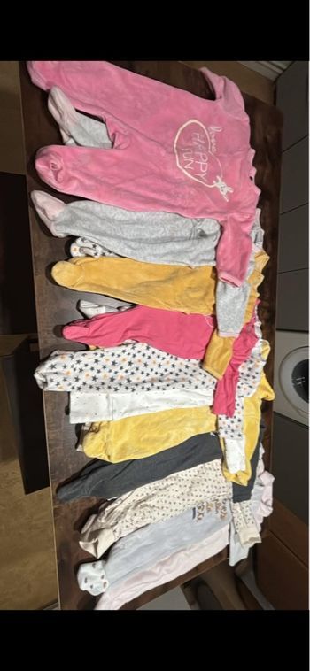 Lot de pyjamas bébé
