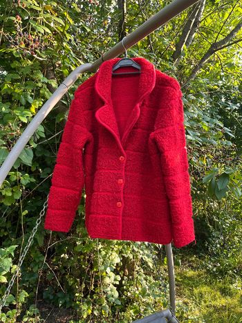 Veste Chaude Rouge T 46 vintage démarquer