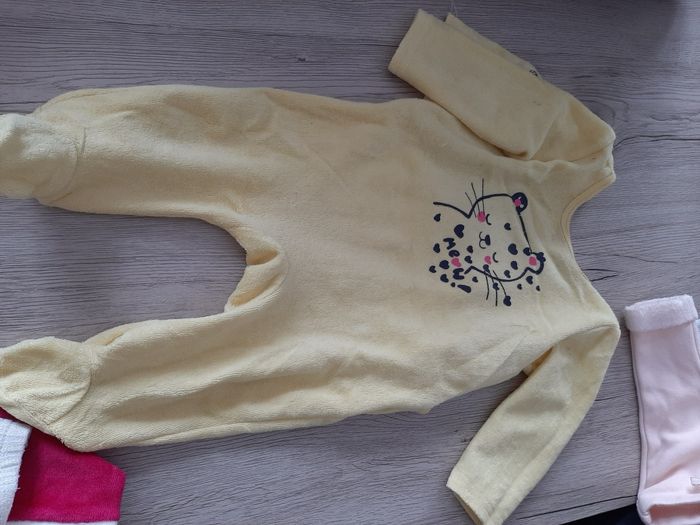 Lot pyjamas - photo numéro 2