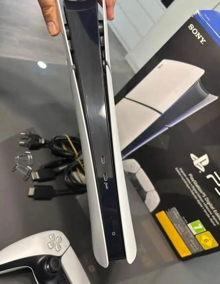 Sony Playstation 5 pro - photo numéro 6