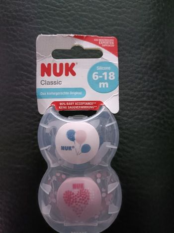 2 tétines nuk en 6/18 mois