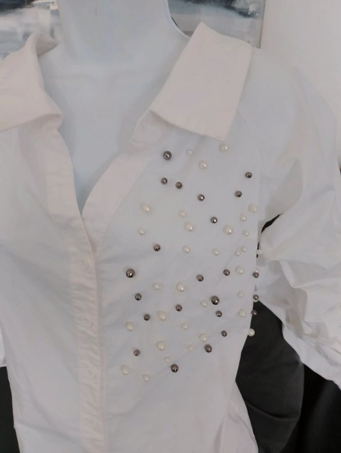 Chemise perles femme.38.. - photo numéro 2
