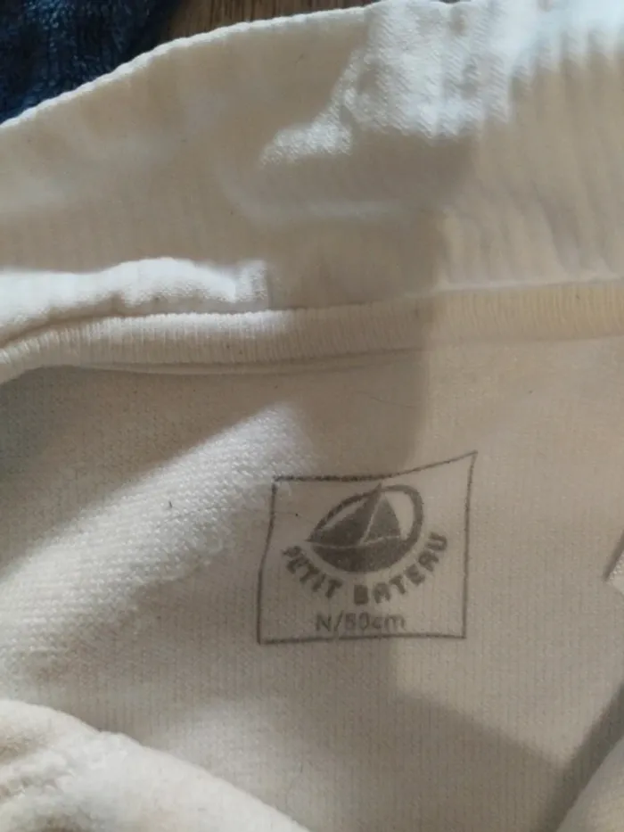 Lot bodies et pyjamas Naissance - photo numéro 6