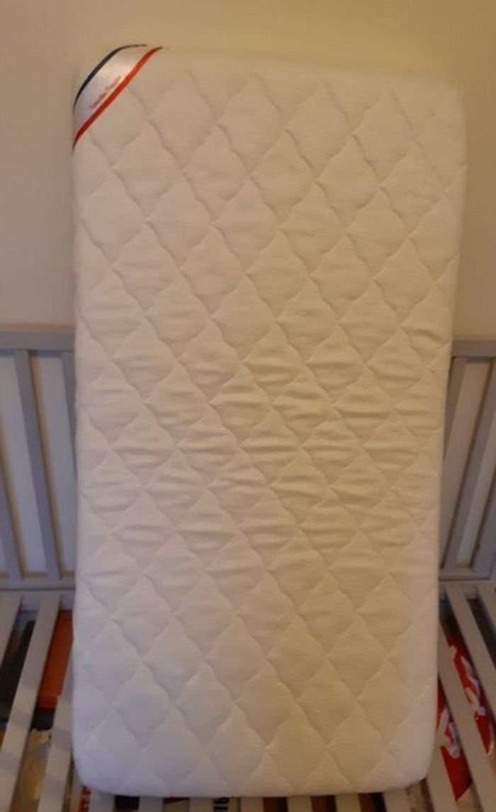 Lit bébé avec matelas bamboo 60x120cm - photo numéro 6