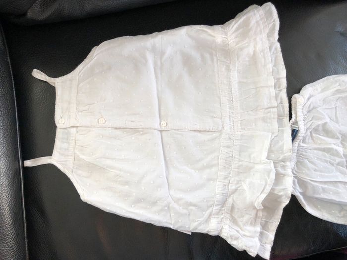 Robe été blanche, 9 mois - photo numéro 2
