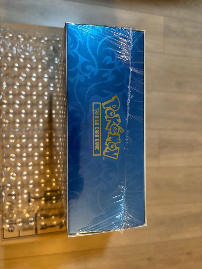 UPC Méga-Dracaufeu x Ex - Coffret Ultra Premium - Pokémon - photo numéro 5