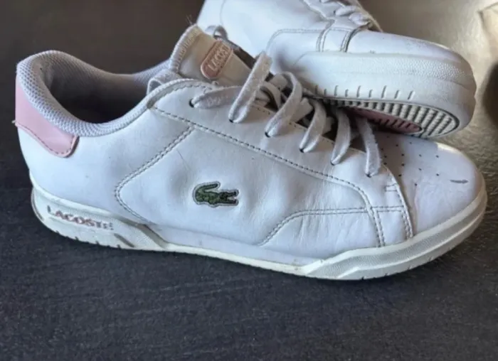 Baskets blanches Lacoste taille 40 👟 - photo numéro 3