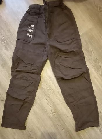 Pantalon leger style cargo