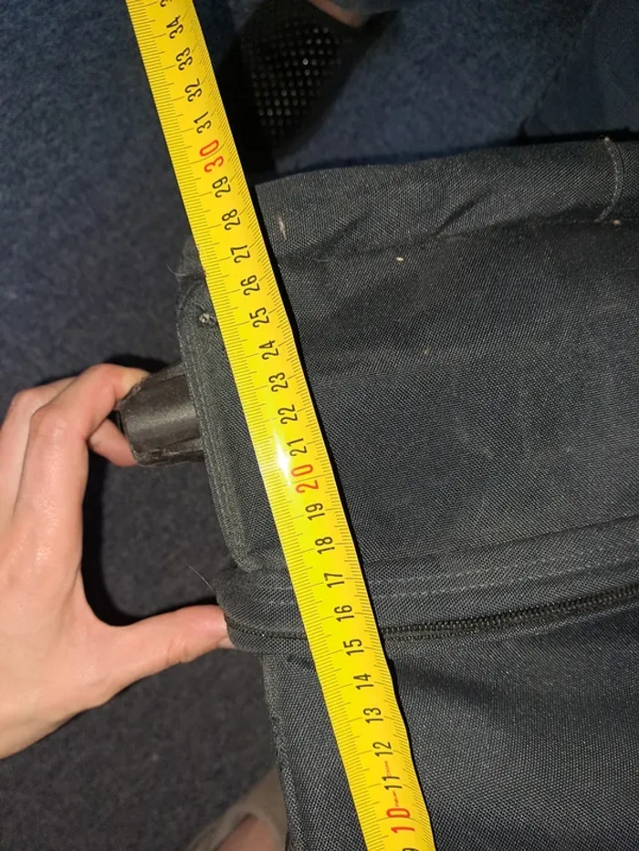 Valise à roulettes Eastpak 121L - 2 compartiments - Très bon état - photo numéro 18