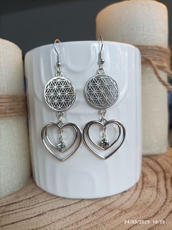 Boucle d'oreille fantaisie