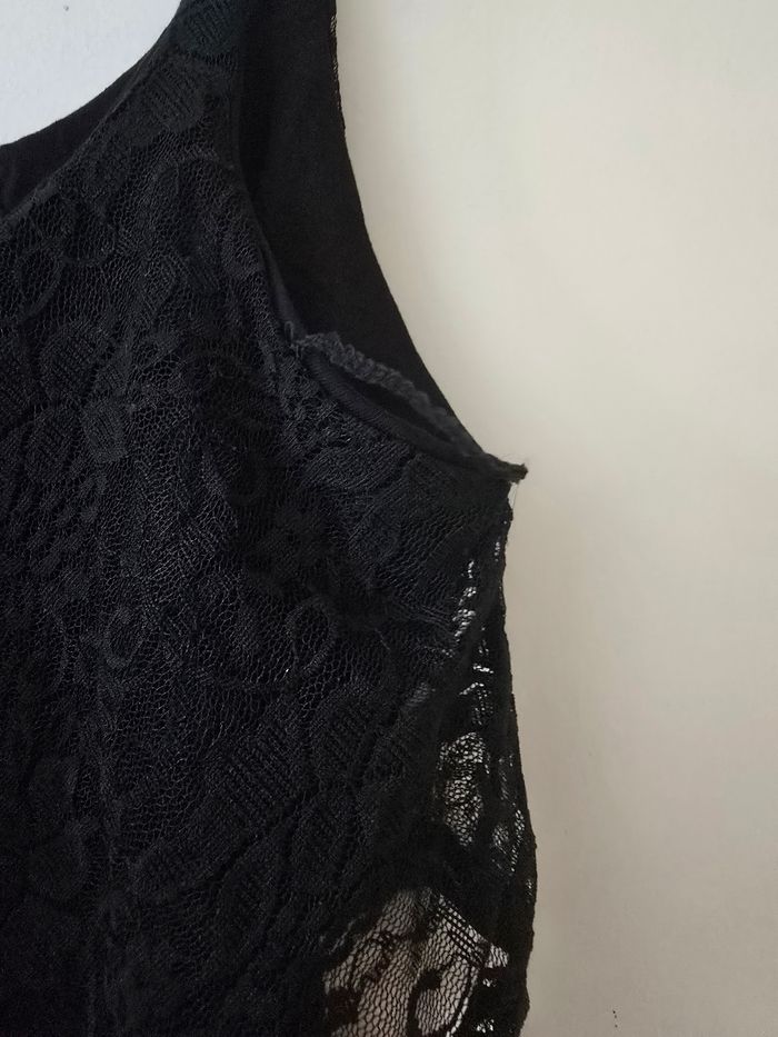 Body noir a dentelle - photo numéro 3