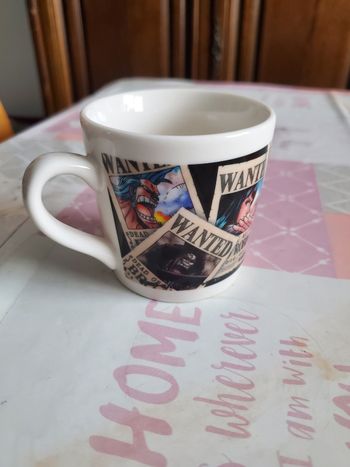 Tasse one piece