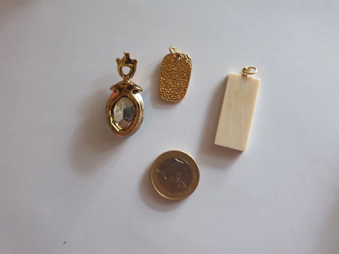 Ravissant lot pendentifs et breloque vintage - photo numéro 2