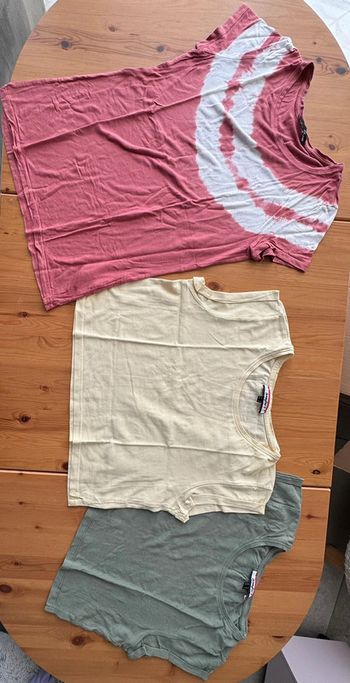 Lot 3 tee-shirts