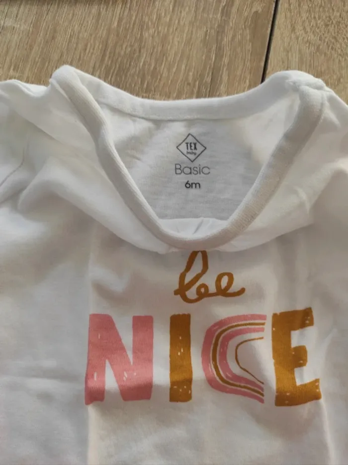 Tee shirt manches longues 6 mois - photo numéro 2