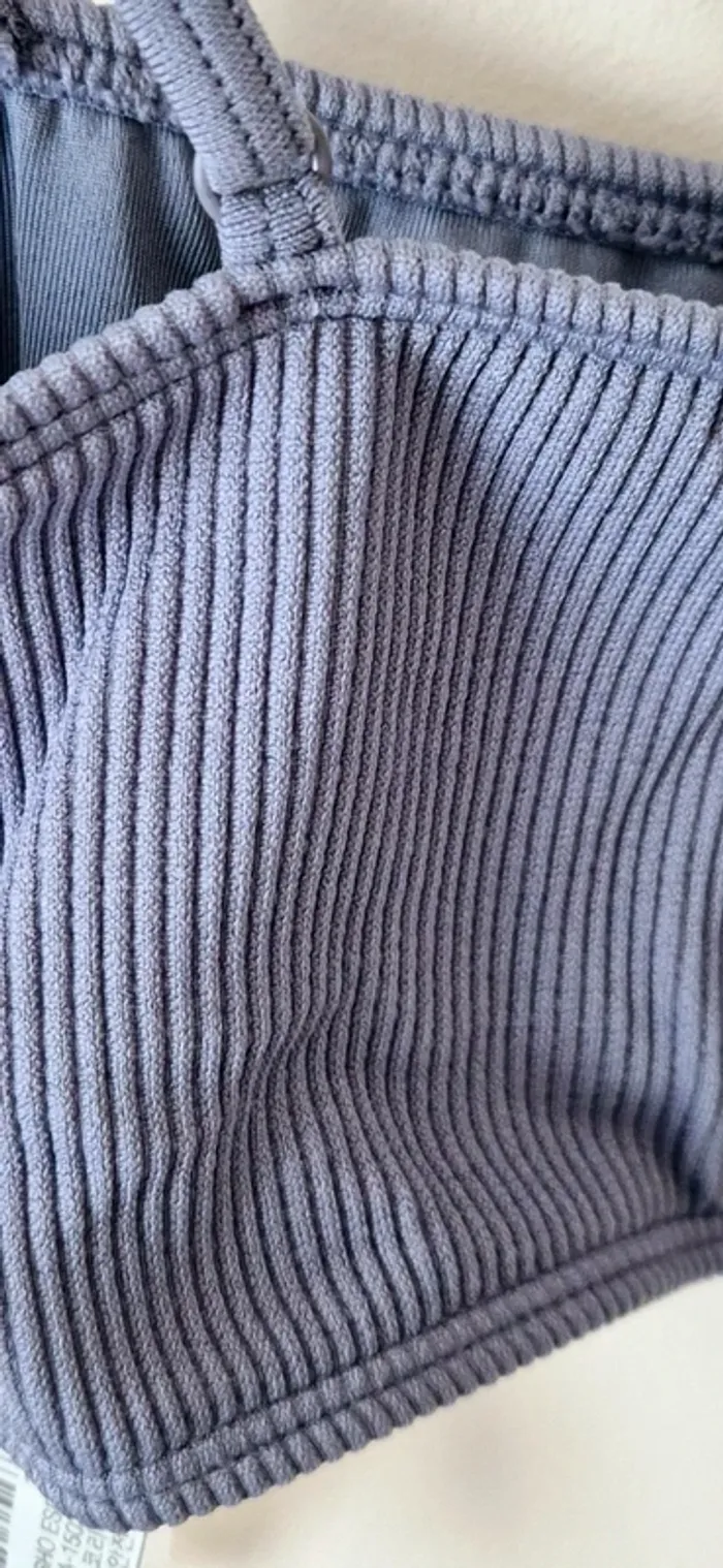 Top de bain Oysho Taille S - photo numéro 3