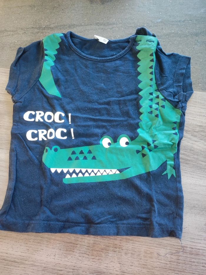 Lot 16 tee shirts 18 mois - photo numéro 9