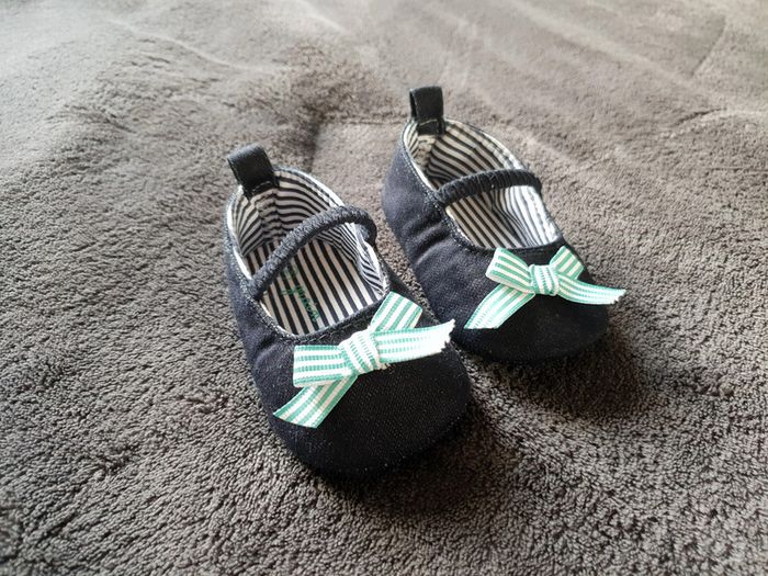 Chaussures fille pointure 19/20 - photo numéro 2