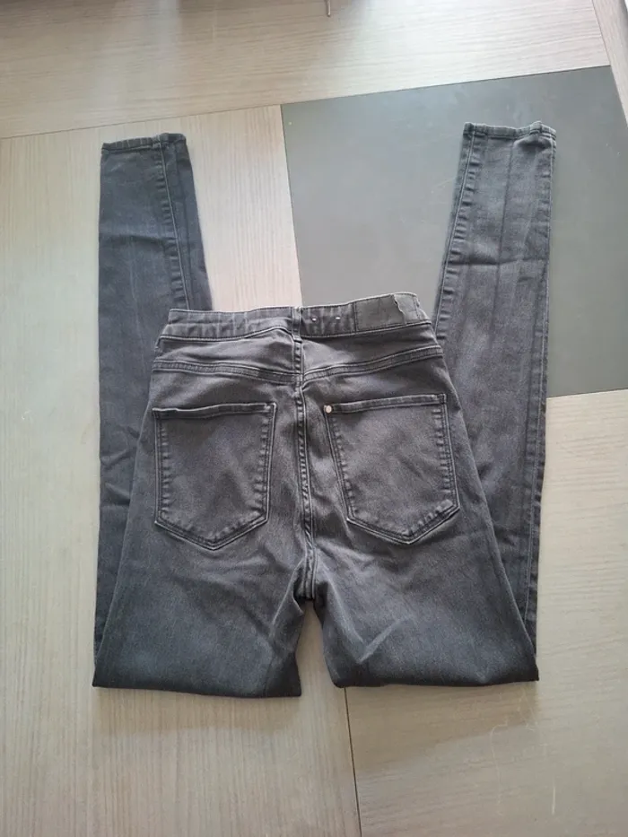 Jeans - photo numéro 2