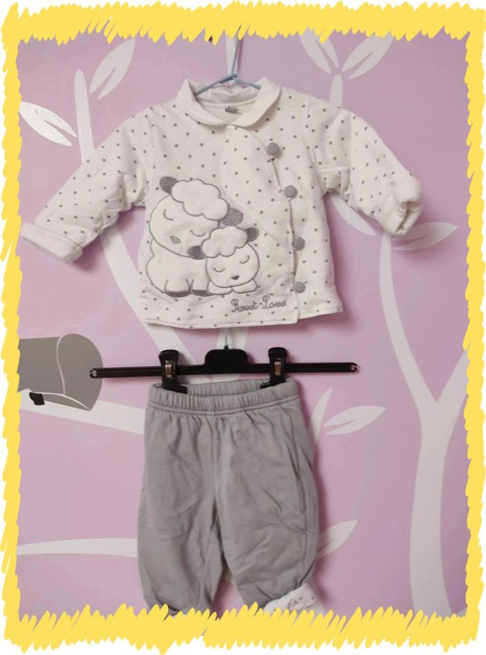 Ensemble doublé, taille 6 mois