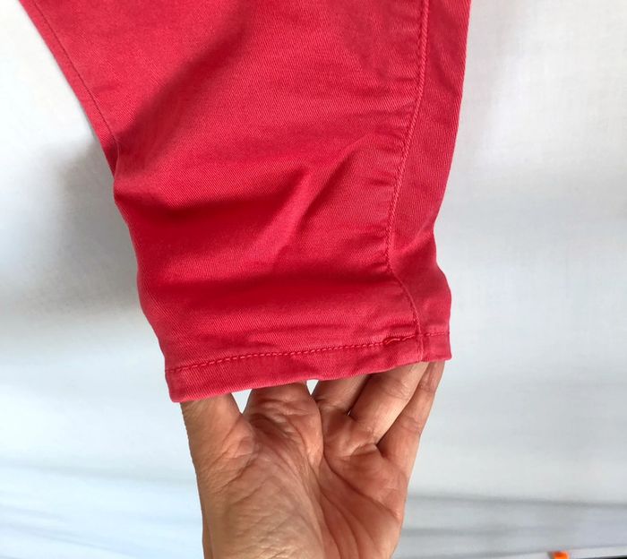 Jean rose vif taille basse slim Please taille Small / 34 36 très bon état - photo numéro 17