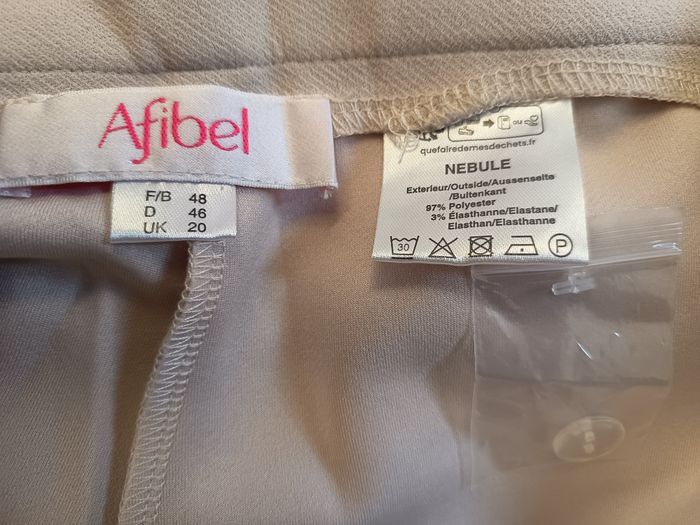 Ensemble tailleur NEUF - photo numéro 5