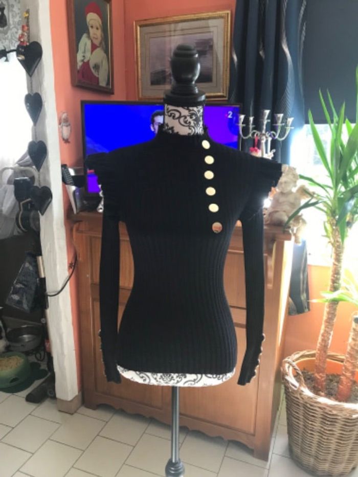 Pull. Taille unique